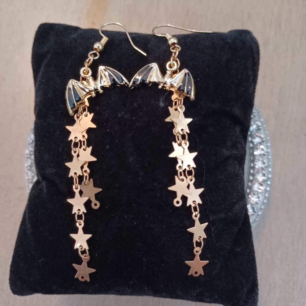 Black and Gold Bat Stars Dangle Drop Earrings